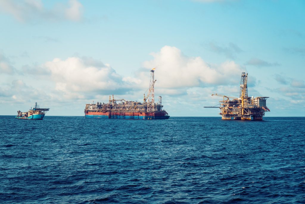 offshore drilling rig in the ocean