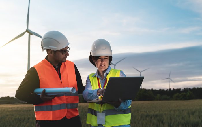 renewable-clean-energy-engineer-people-working