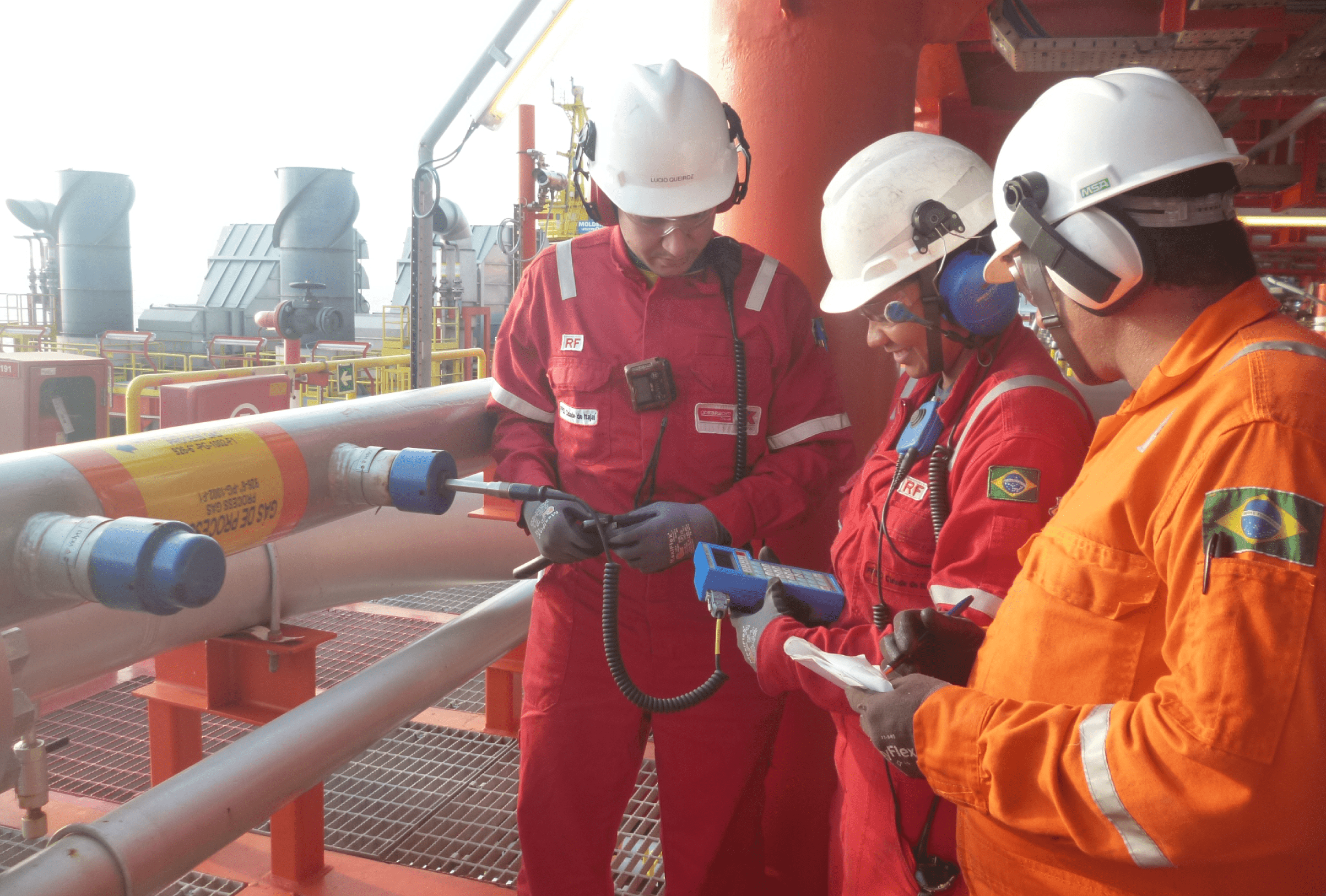 industrial inspector at a FPSO discussing